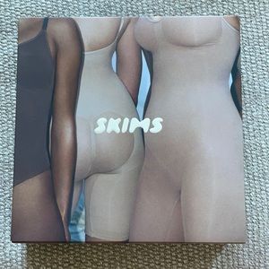 SKIMS Seamless Sculpt Sculpting bodysuit